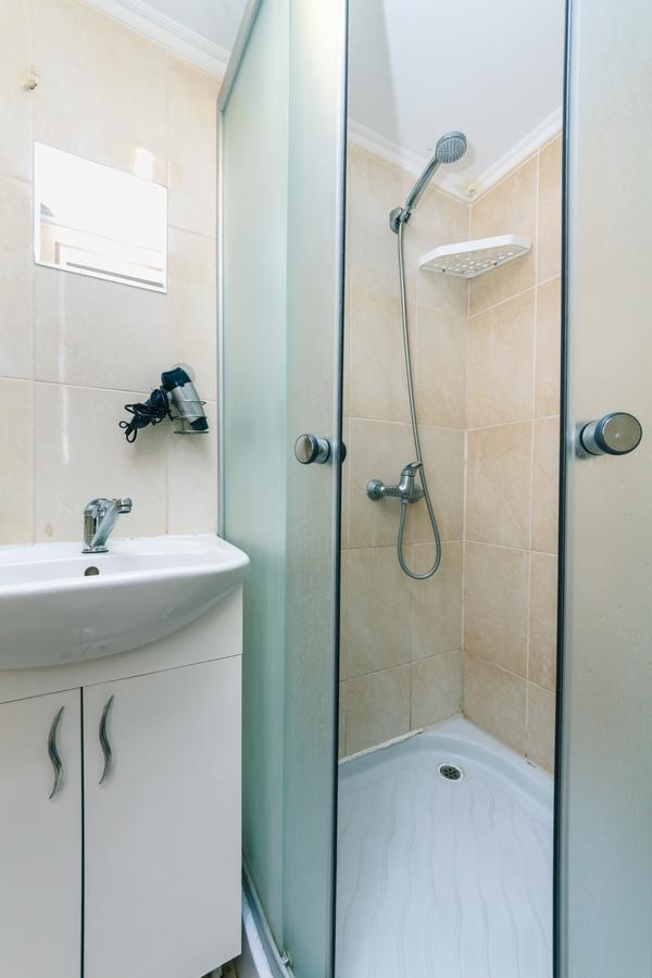 Small Room Near Independence Square Kiev Exterior photo